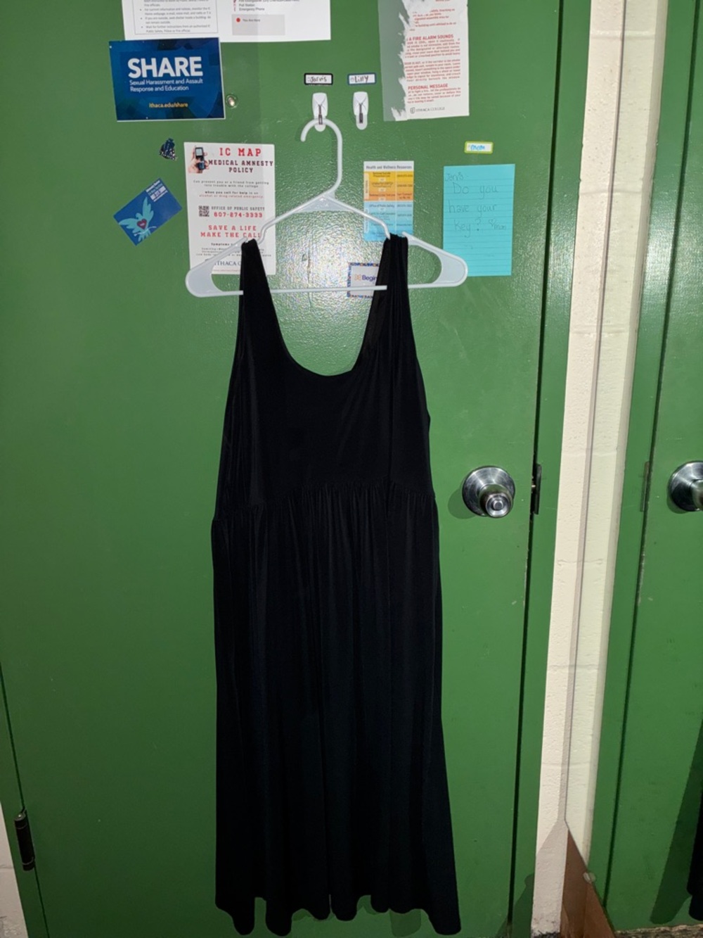 Simply Vera Vera Wang Black Sleeveless Maxi Dress